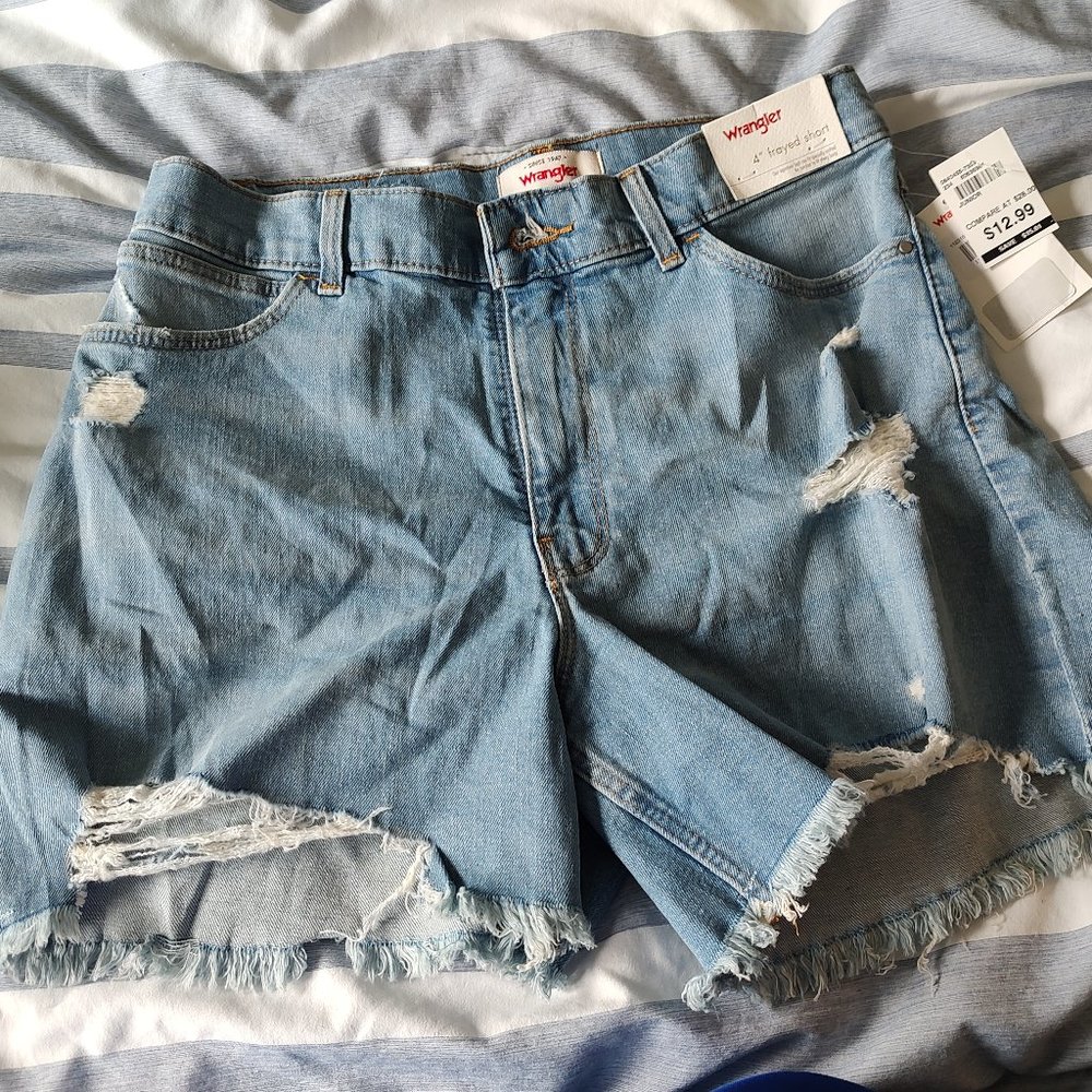 COPY - *Brand New* Wrangler Shorts